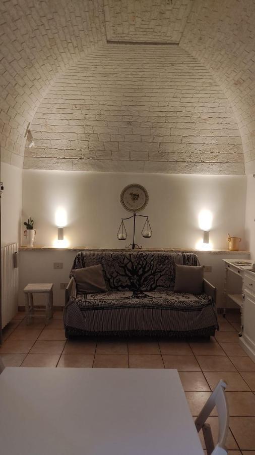 Гостевой дом Trulli Di Zia Tata Локоротондо Экстерьер фото
