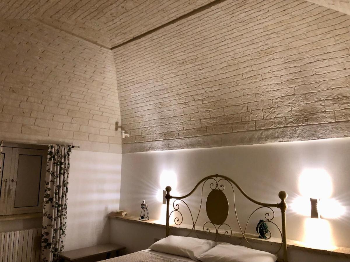 Гостевой дом Trulli Di Zia Tata Локоротондо Экстерьер фото