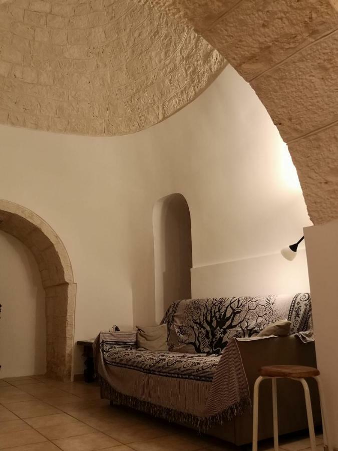 Гостевой дом Trulli Di Zia Tata Локоротондо Экстерьер фото