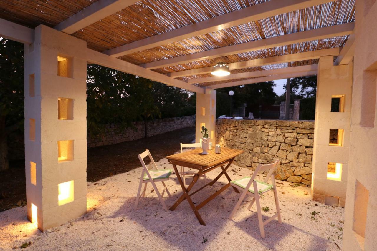 Гостевой дом Trulli Di Zia Tata Локоротондо Экстерьер фото